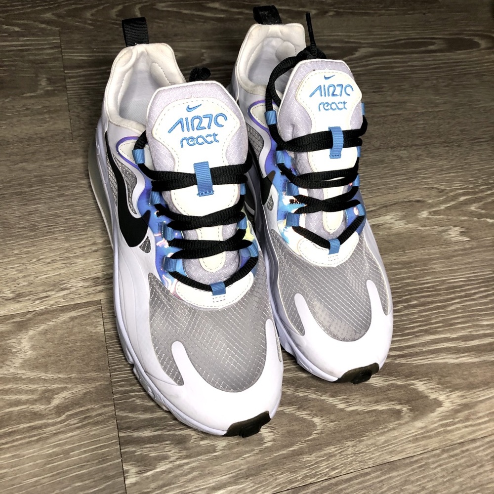 Holographic /white tennis’ shoes